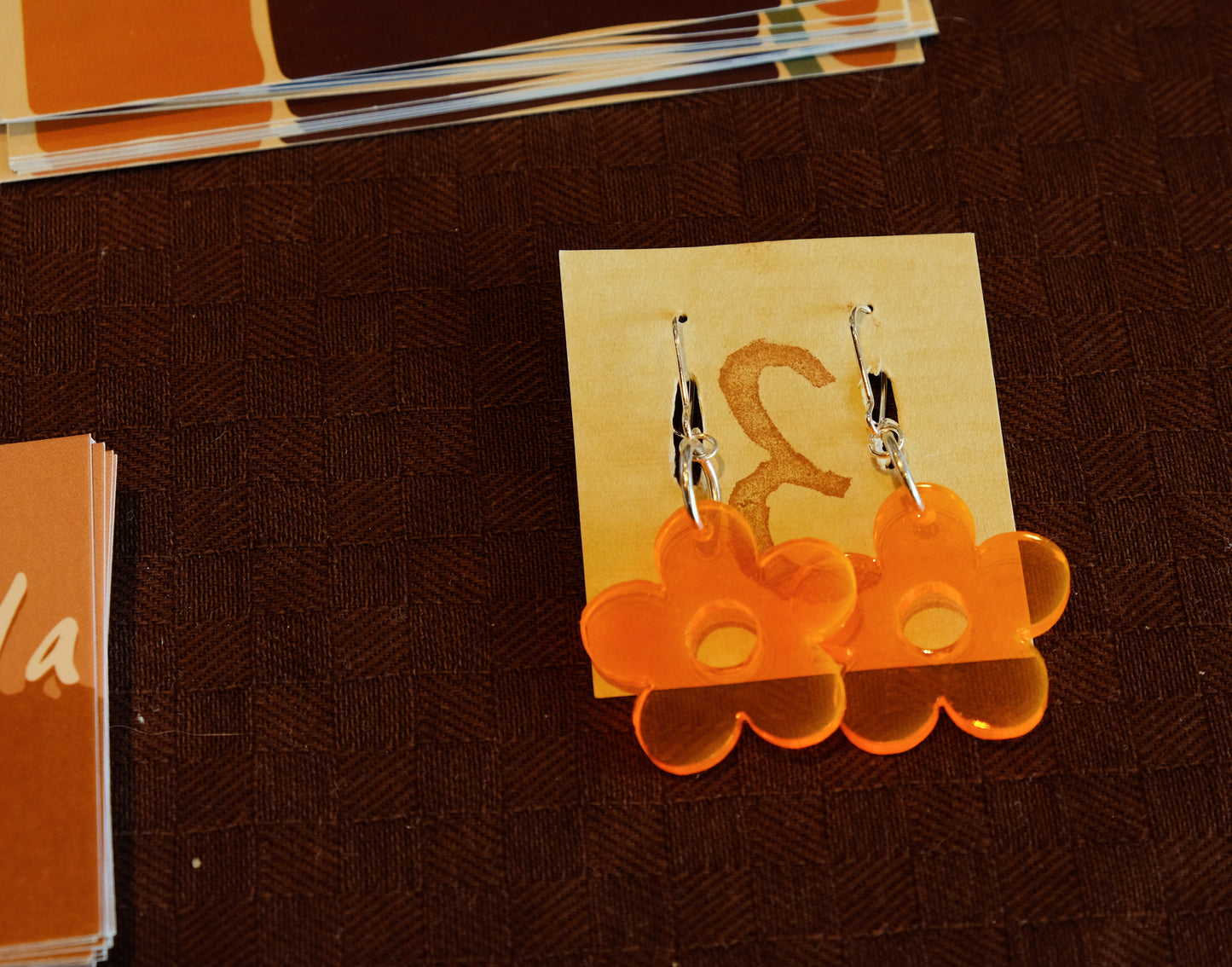 Earrings large orange flowers silver plated