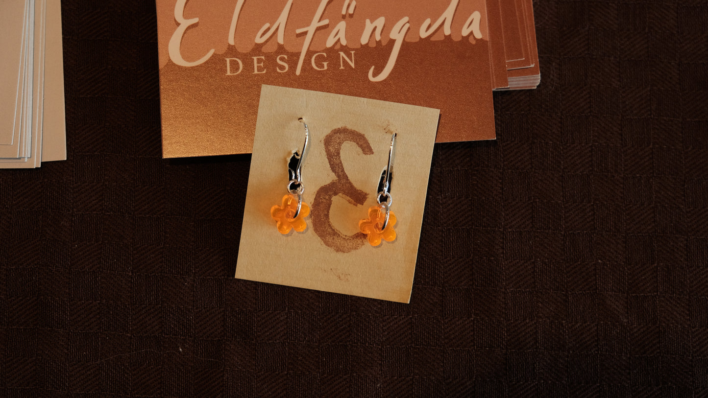 Earrings small orange flowers silver plated