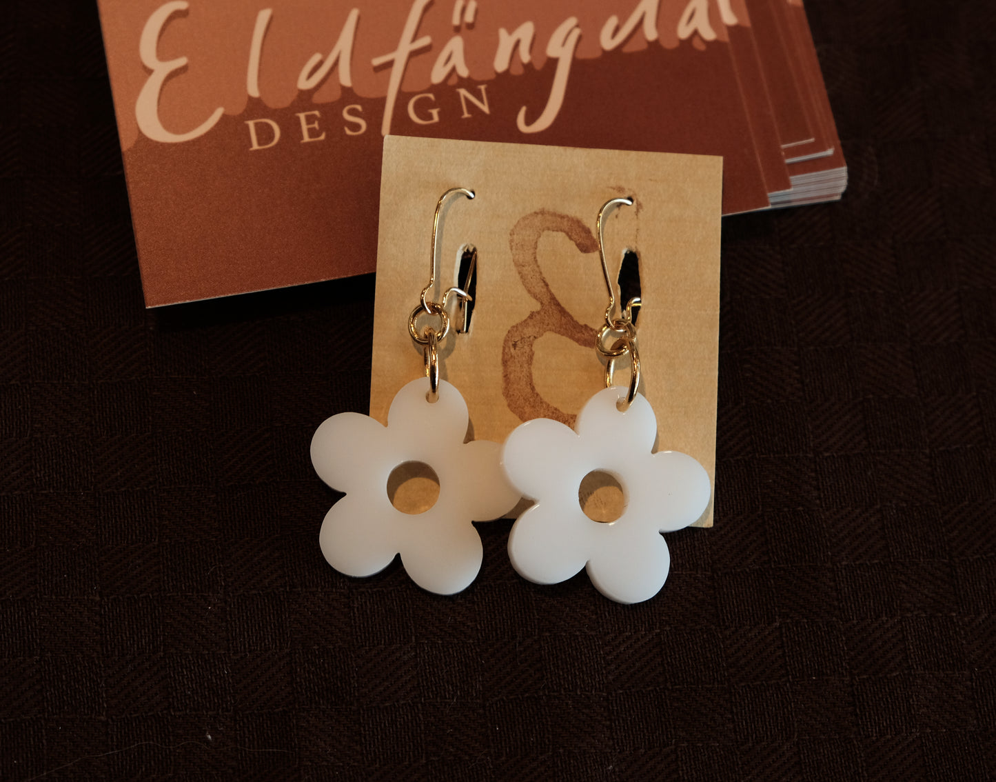 Earrings large white flowers silver plated