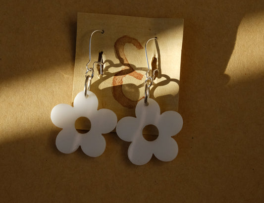 Earrings large white flowers silver plated