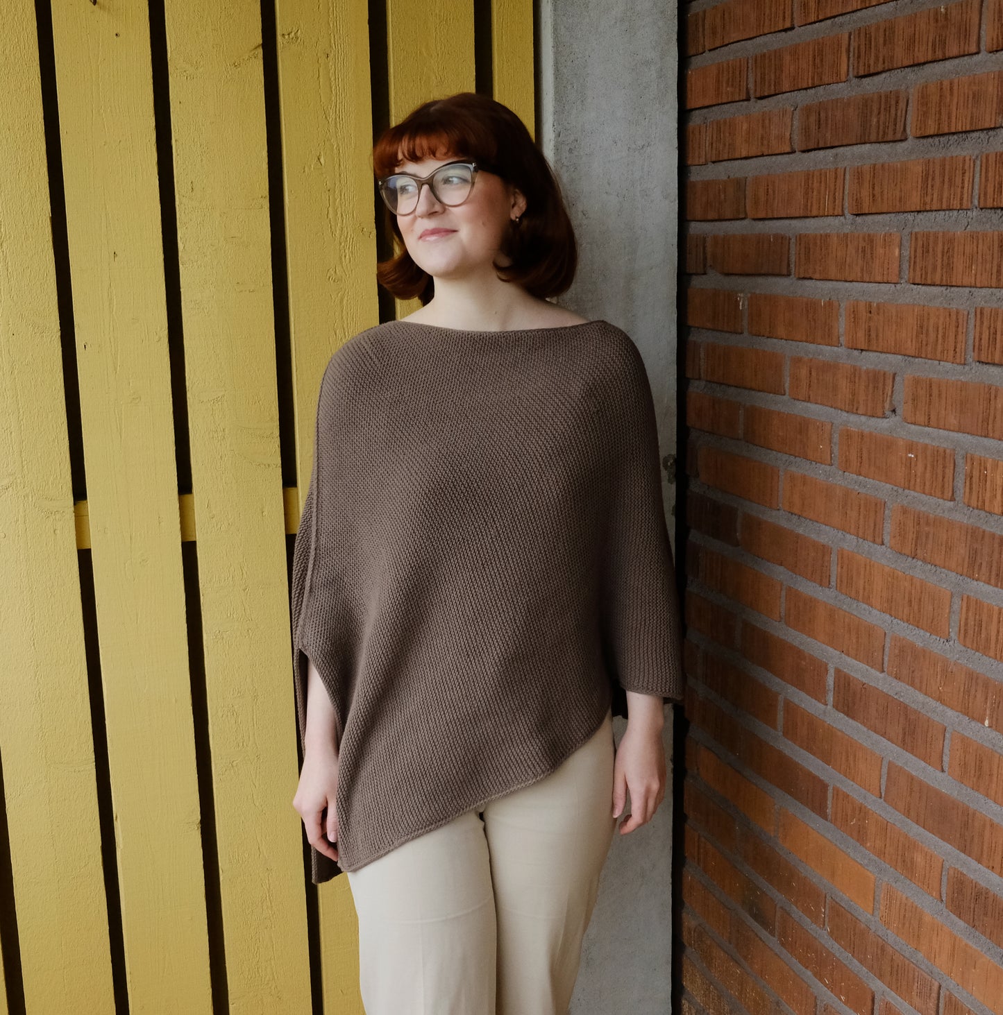 Perla Poncho stickmönster