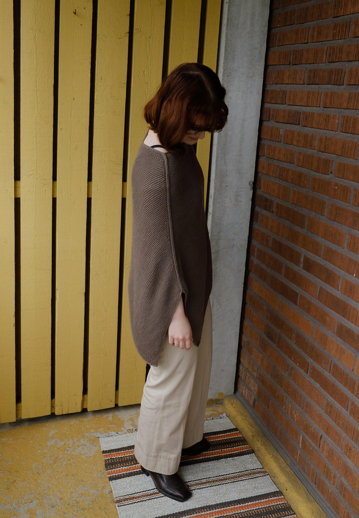 Perla Poncho stickmönster