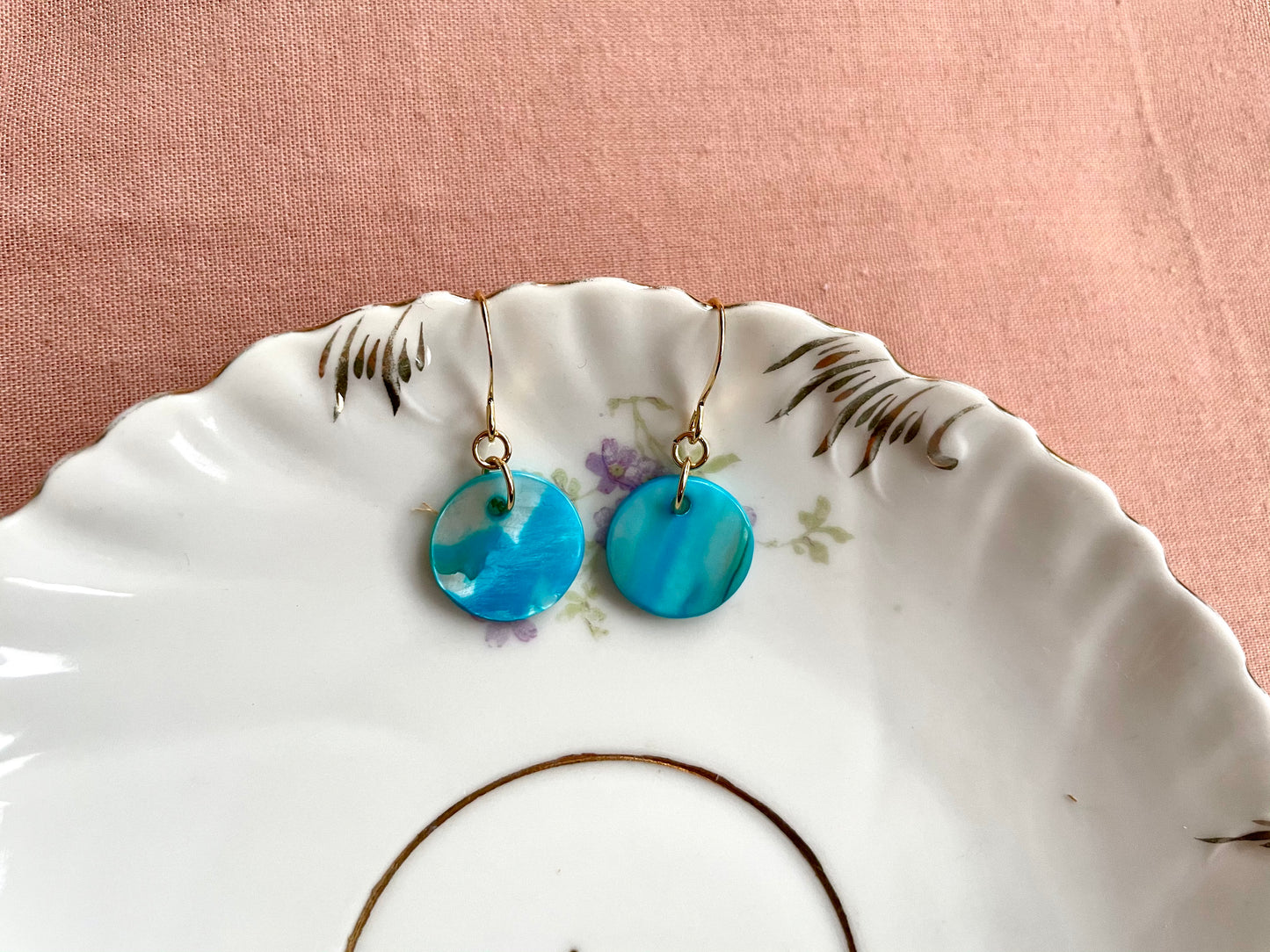 Turquoise mother-of-pearl earrings